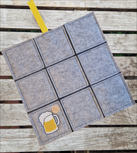 Praktisches Sitzkissen to Go mit Bestickung "Bier" für Camping, Wandern, Outdoor, Festivals u.v.m. (Kopie) (Kopie) (Kopie) - Pirouette Handmade