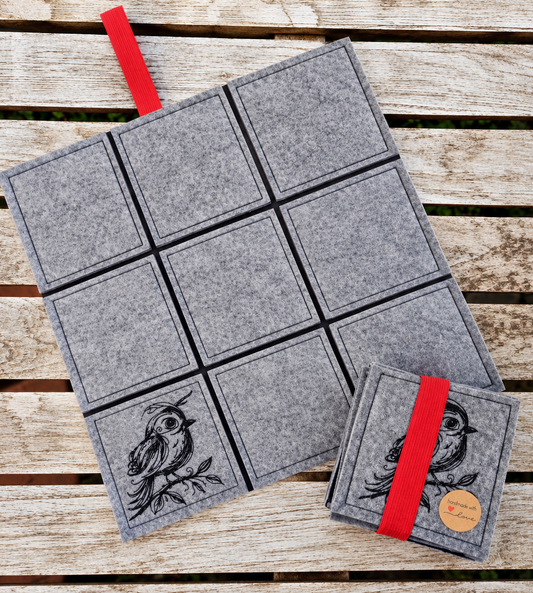 Praktisches Sitzkissen to Go mit Bestickung "Vogel" für Camping, Wandern, Outdoor, Festivals u.v.m. - Pirouette Handmade